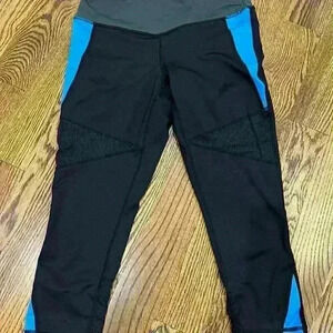 Zella Mesh Cropped Leggings Black Blue